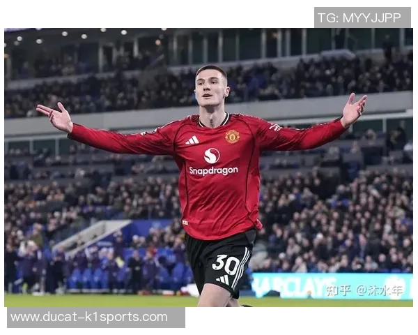 曼联的痛！25岁圆神杀疯：戏耍整条防地破门+4场连杀 本季已造12球